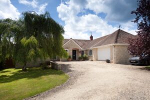 Holt Lane, Teffont Evias